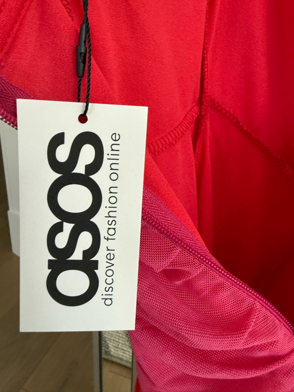 NWT ASOS DESIGN - Pink and Red Ruched Bodycon Midi Dress - Picture 7 of 9